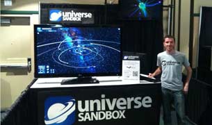 Dan Dixon explaining Universe Sandbox at PAX.